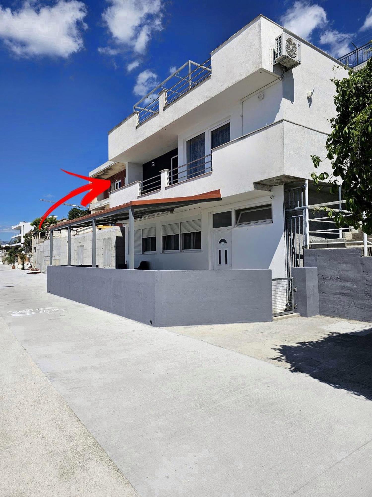 Apartment Hajdi *