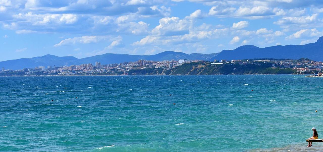 Apartment Hajdi Podstrana